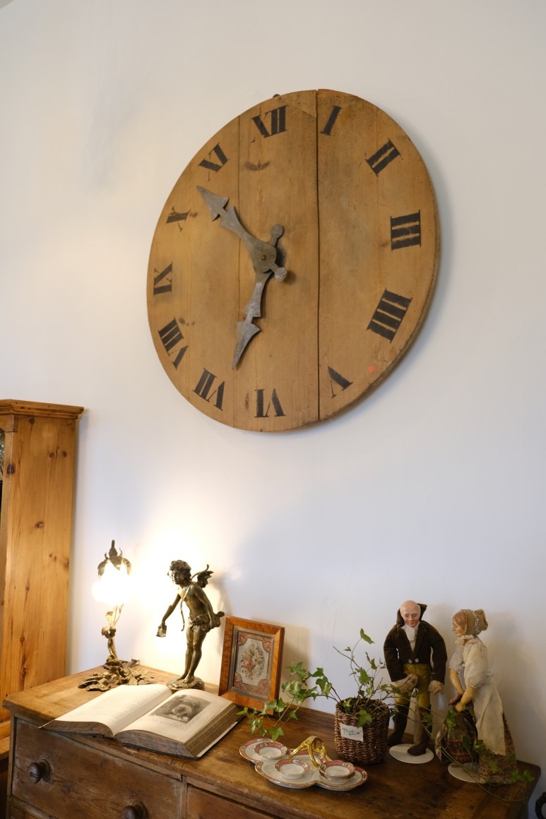 인테리어 소품으로 멋진 빈티지파인 벽걸이시계